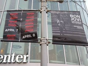 Welcome to Bon Jovi at the Prudential Center, Newark, NJ, USA (April 7, 2018)
